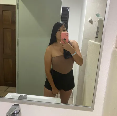 OnlyFans account  tupumitafavorita header 2