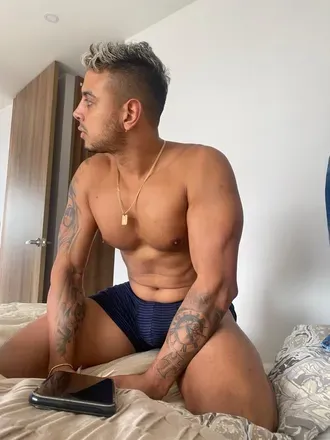 OnlyFans cuenta markhilton avatar 1