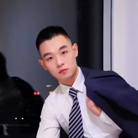 OnlyFans account  suitslave avatar 1