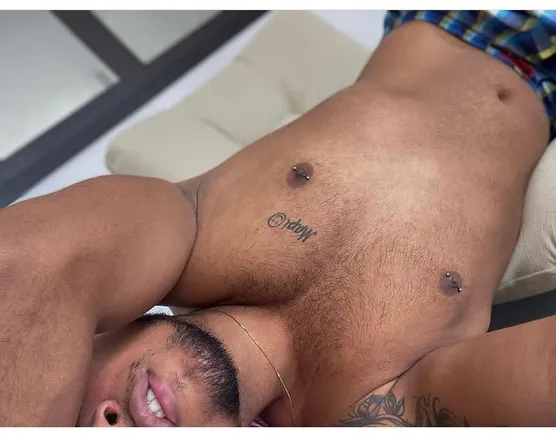 OnlyFans cuenta dmez09 header 2
