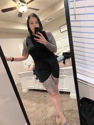 OnlyFans account  melbae avatar 1