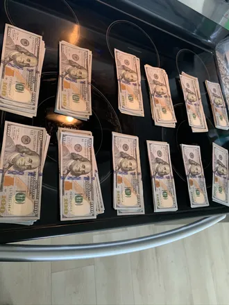 OnlyFans cuenta therealmoneymook header 2