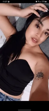 OnlyFans cuenta julirios19 header 2