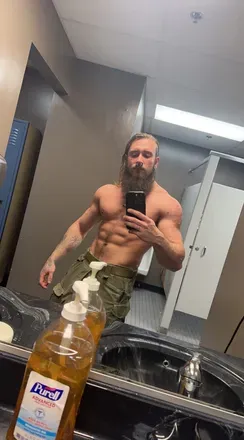 OnlyFans cuenta matt5.56 avatar 1