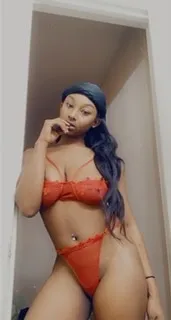 OnlyFans cuenta bvbykiaa_ header 2