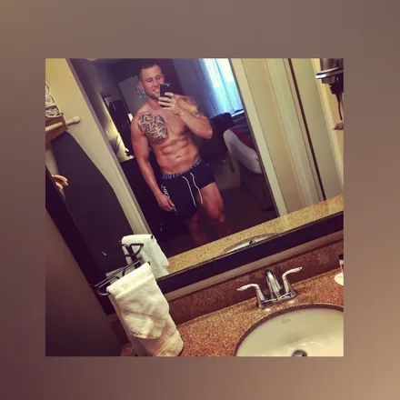 OnlyFans cuenta boyanrobek header 2