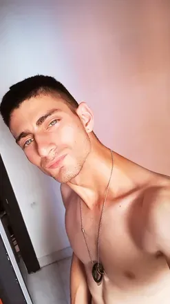 OnlyFans cuenta cristianc02 avatar 1