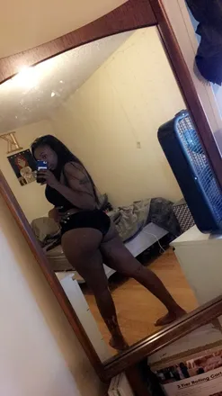 OnlyFans cuenta seductiveshy header 2