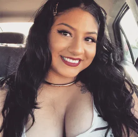 OnlyFans account  kitkatuzumaki avatar 1