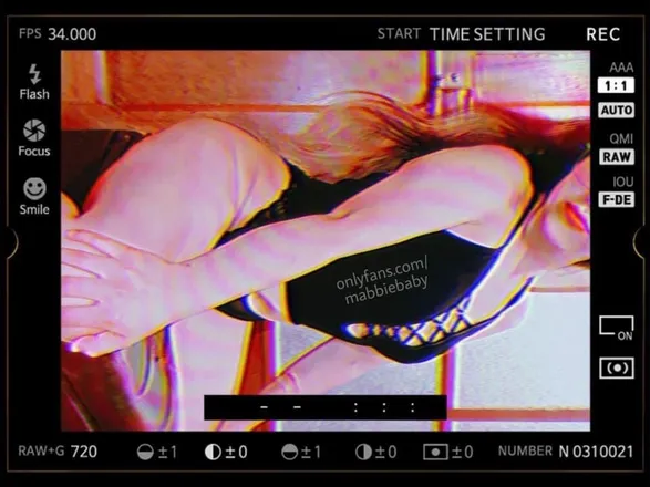 OnlyFans cuenta mabbiebaby header 2