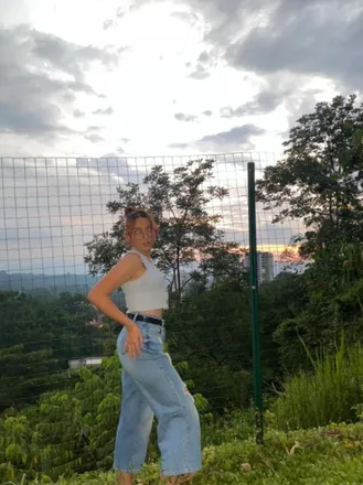 OnlyFans cuenta lucy_n header 2