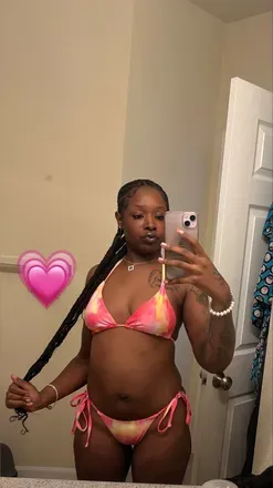 OnlyFans cuenta kiwidreams69 avatar 1
