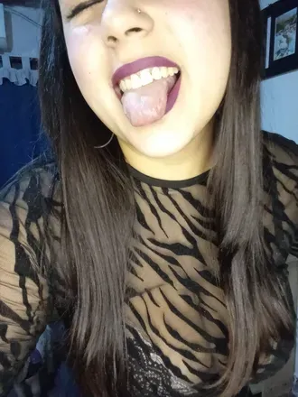 OnlyFans cuenta beluucha avatar 1