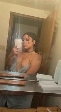 OnlyFans cuenta chanel2121 header 2