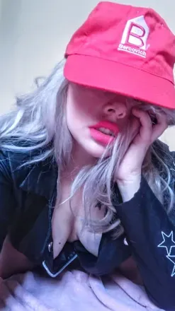 OnlyFans of blondevelvet21