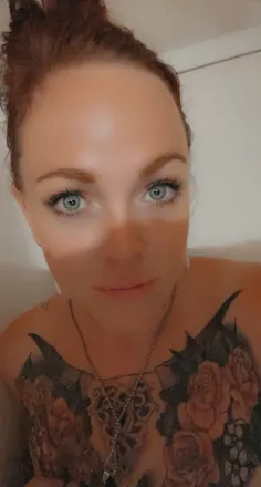 OnlyFans cuenta greengoddess2388 header 2