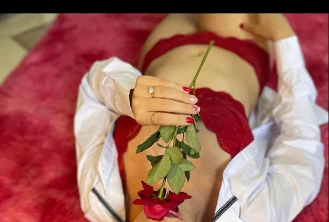 OnlyFans cuenta u231177007 header 2