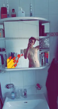 OnlyFans cuenta twinkynicolas avatar 1