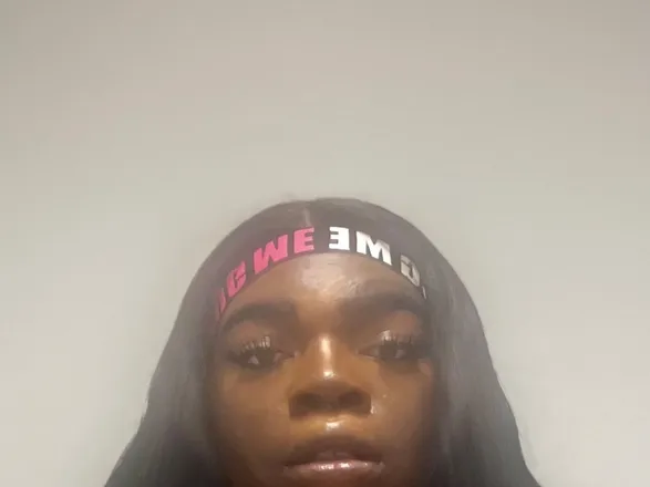 OnlyFans cuenta queen1ofnone header 2