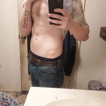 OnlyFans account  not_y0ur_daddy1 header 2