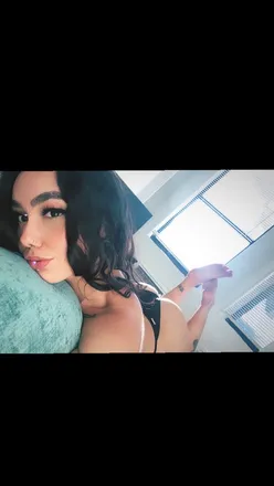 OnlyFans account  therealxvx header 2