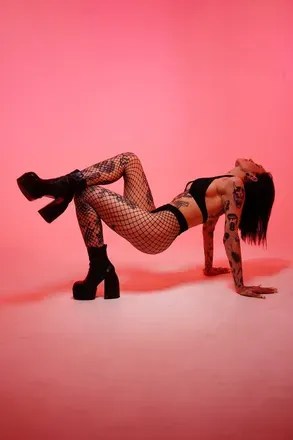 OnlyFans cuenta sarah_black_prvt header 2