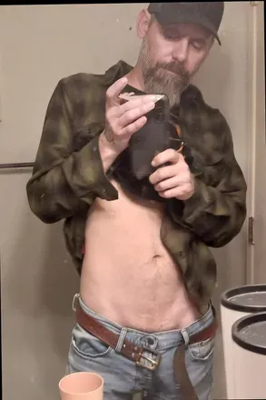 OnlyFans of c4l1s