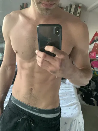 OnlyFans cuenta hornyinpublic header 2