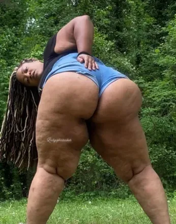 OnlyFans cuenta ladyvphatcakespayme avatar 1