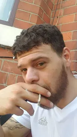 OnlyFans account  dongsilver avatar 1