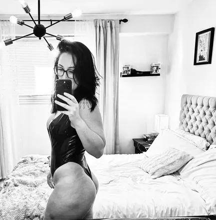OnlyFans cuenta theonly_goddesraven avatar 1