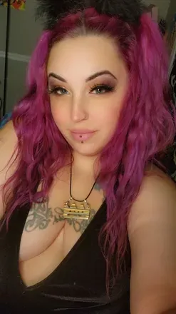 OnlyFans cuenta xo_thickravebabe avatar 1