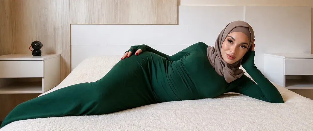 OnlyFans cuenta zara-hijabi header 2