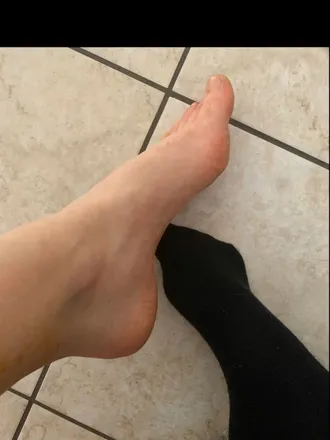 OnlyFans cuenta u225814824 header 2