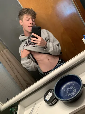 OnlyFans cuenta lilfranko header 2