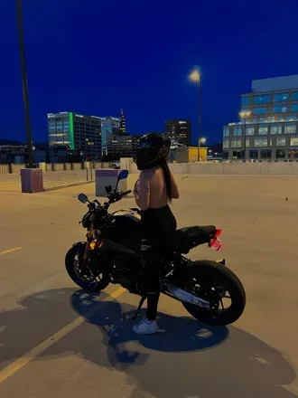 OnlyFans account  mackenzie_devlinnn avatar 1
