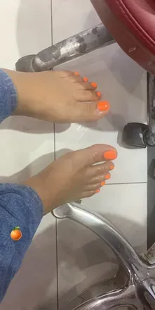 OnlyFans cuenta prettyposhfeet avatar 1