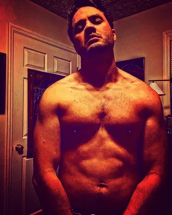OnlyFans account  stoverlicious avatar 1