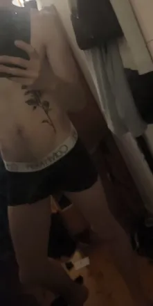 OnlyFans cuenta cutie_alex_19 avatar 1