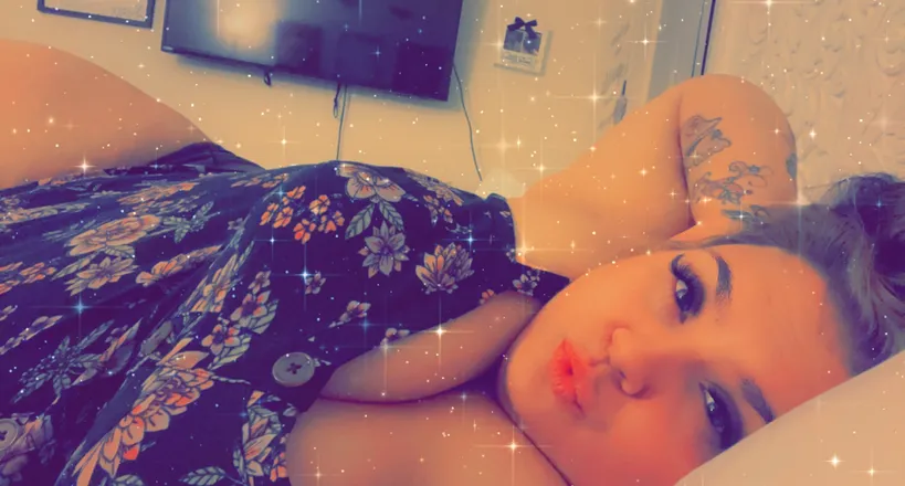 OnlyFans cuenta thaqueen1990 header 2