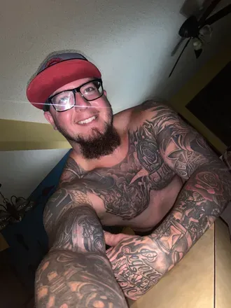 OnlyFans account  linklove avatar 1