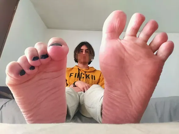 OnlyFans cuenta femfeetboi42 avatar 1