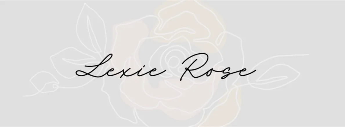 OnlyFans cuenta lexierose03 header 2