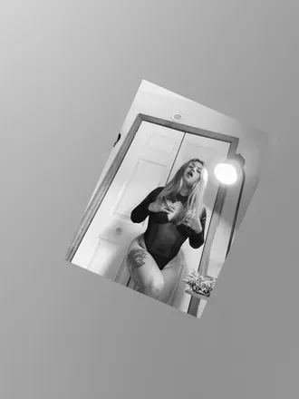 OnlyFans cuenta mia.nudes header 2