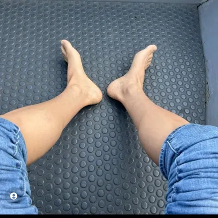 OnlyFans cuenta thefootshow0 header 2