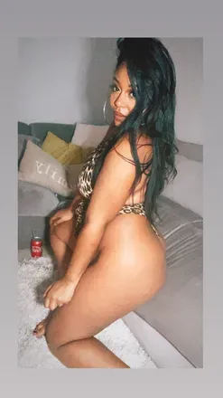 OnlyFans cuenta boriquamamii avatar 1
