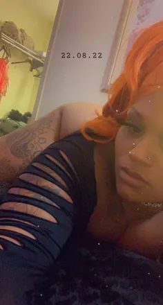 OnlyFans cuenta moneetyme69 header 2
