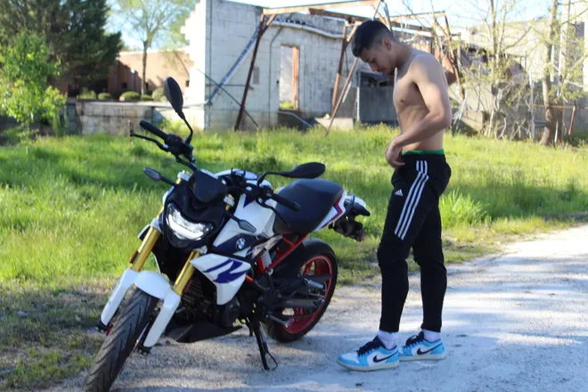 OnlyFans cuenta alexmag2994 header 2