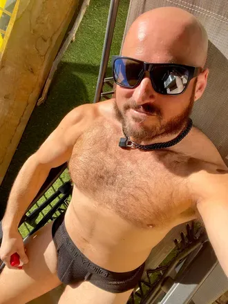 OnlyFans cuenta cometorion avatar 1