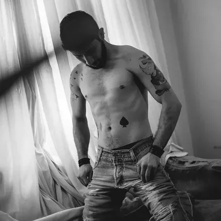 OnlyFans cuenta kingcrow1 avatar 1